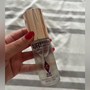 Charlotte Tilbury setting spray